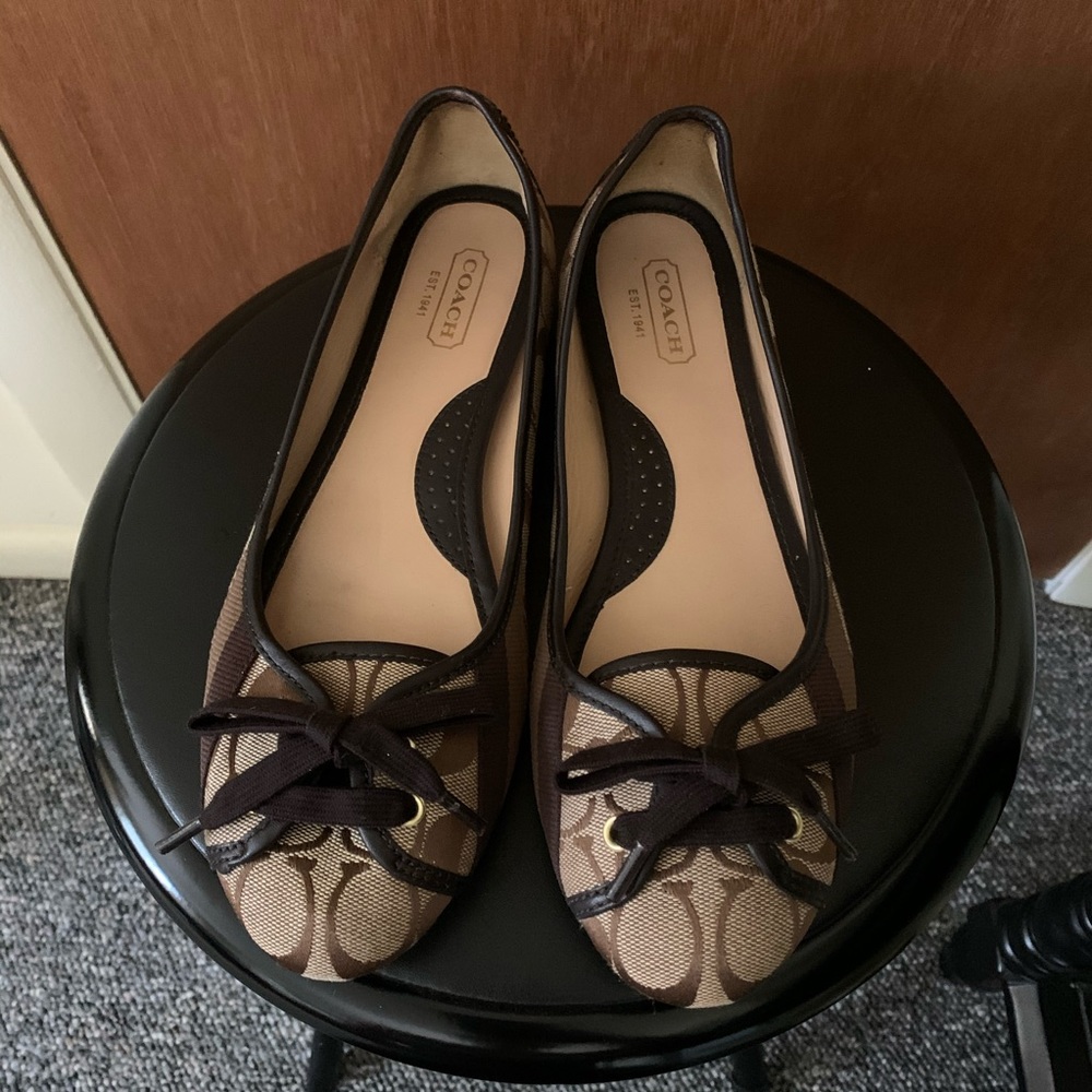 Ladies Coach Flats!